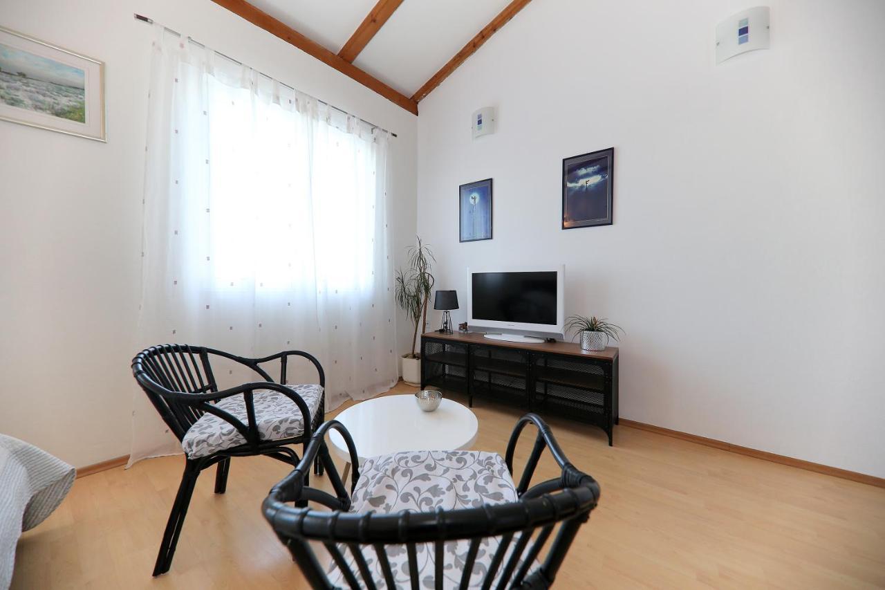 Puntamika Studio Zadar Buitenkant foto