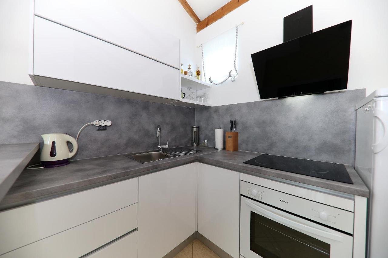 Puntamika Studio Zadar Buitenkant foto