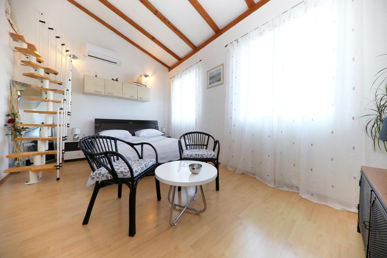 Puntamika Studio Zadar Buitenkant foto