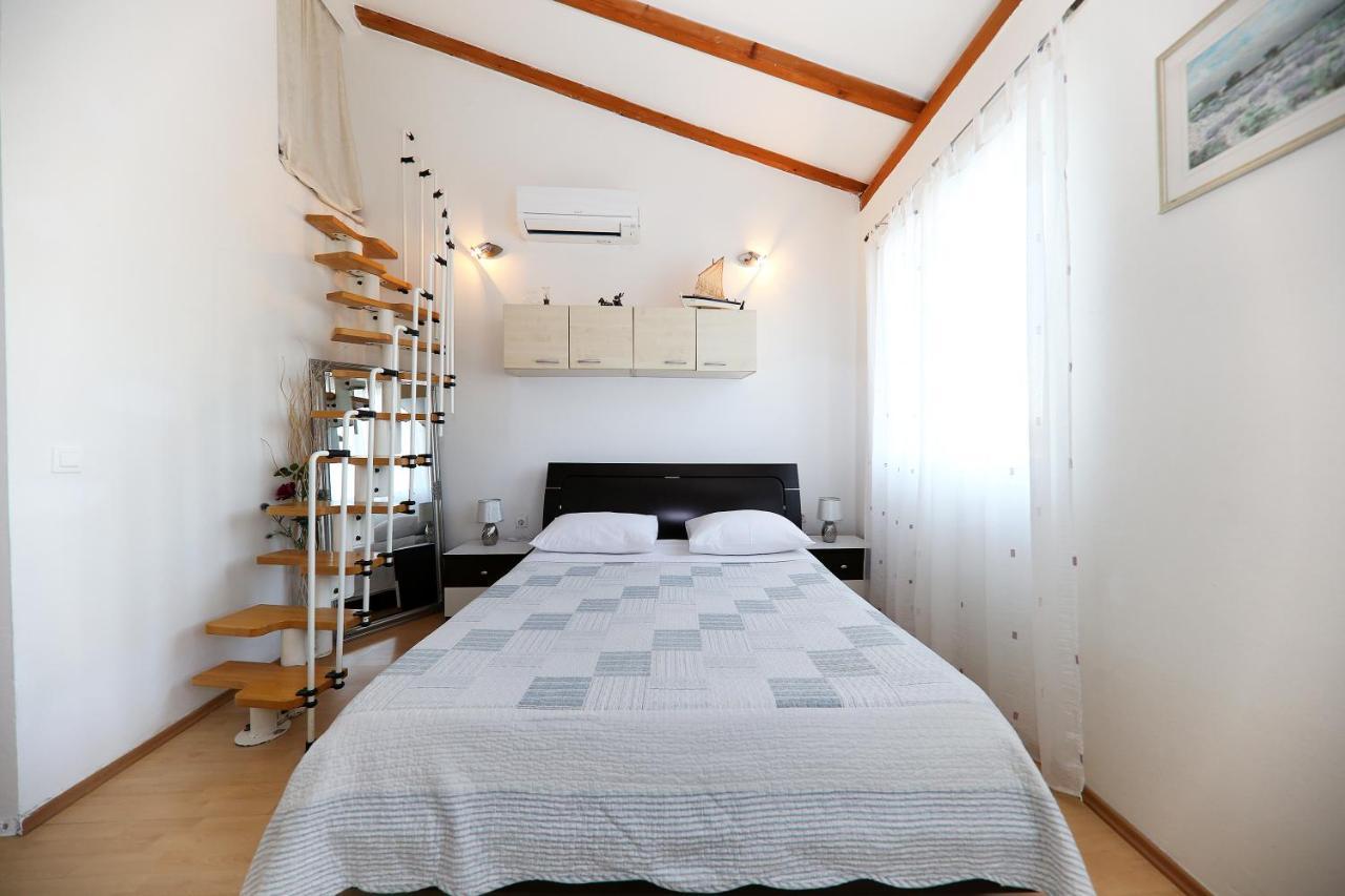 Puntamika Studio Zadar Buitenkant foto